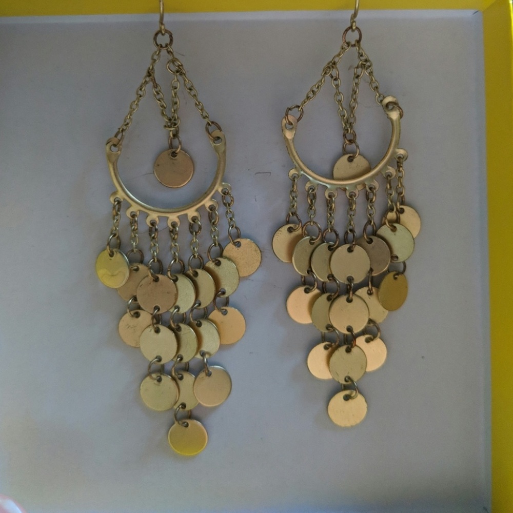 ✨ Dull Gold Chandelier Earrings ✨